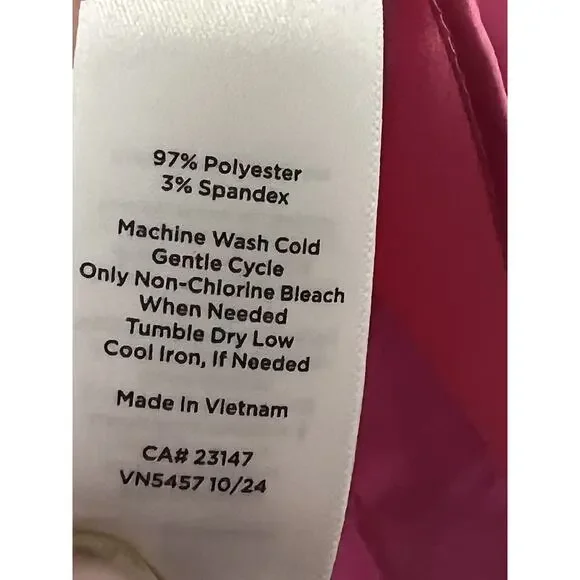 Talbots Women’s Pink V-Neck Long Sleeve Gold Button Down Satin blouse Size S NWT - Picture 6 of 12